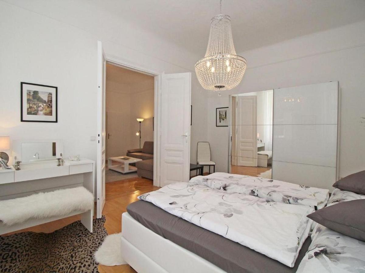 וינה Ferienwohnung Kings מראה חיצוני תמונה